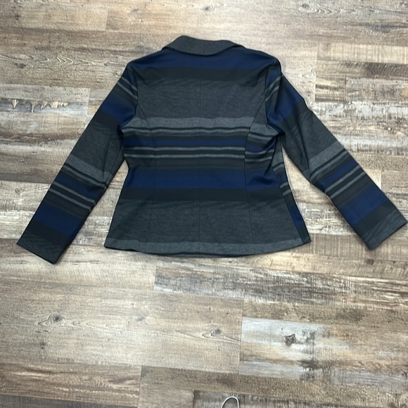 Soho Apparel Striped Stretch Jacket Fitted Blazer Sz M Office Workwear Career - Picture 7 of 13